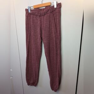 LULULEMON Red Burgundy Women Sweatpants Size 6 Loose Fit Relaxed Fit Pockets